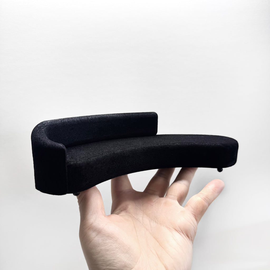 Miniature Goethe Mod sofa