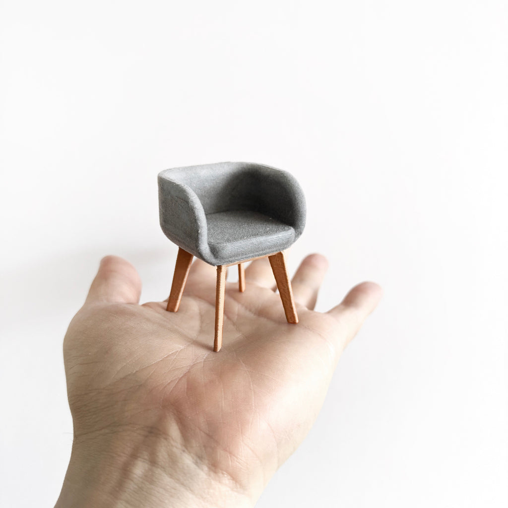 Williamsburg Molded Armchair